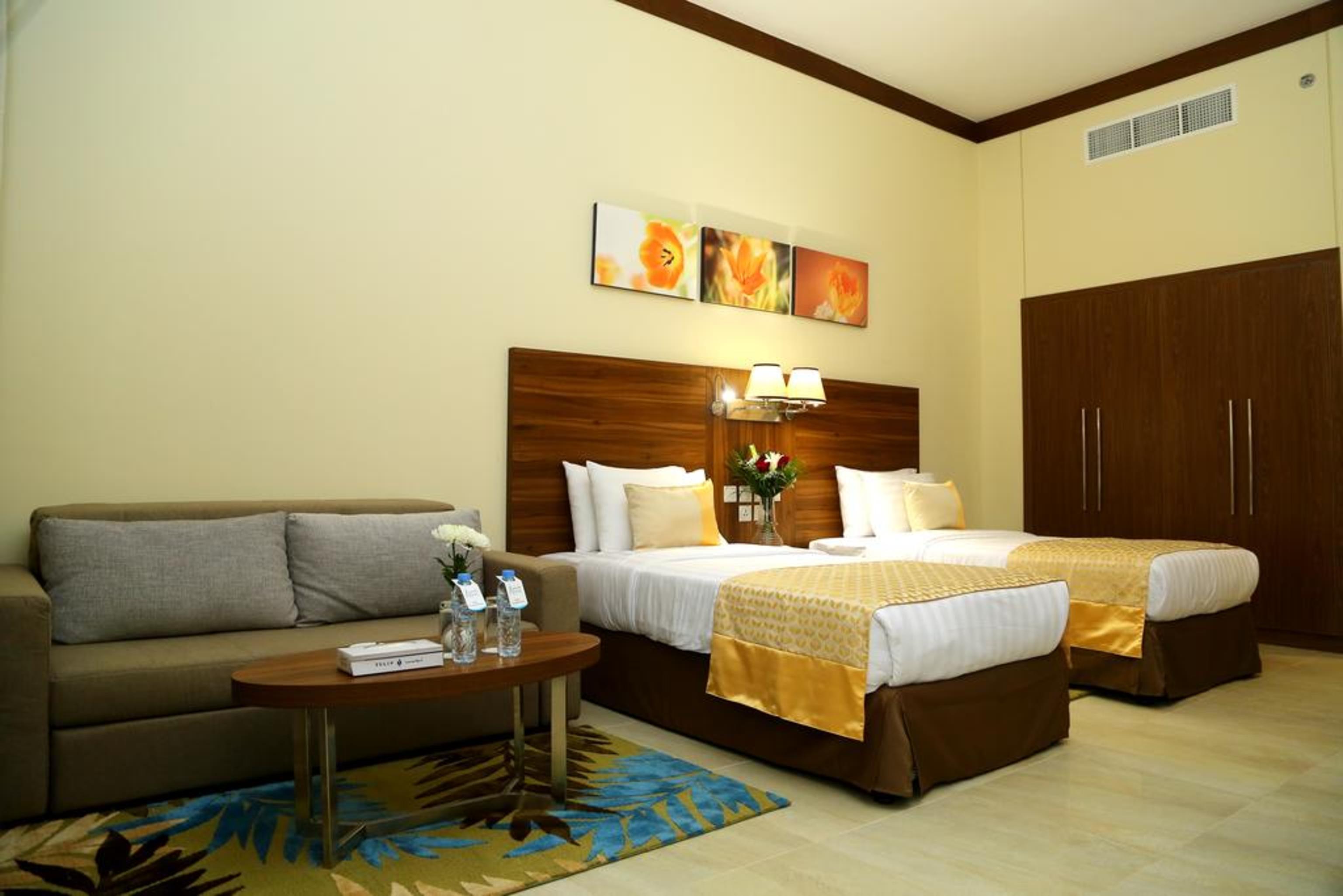 ทิวลิป อัล บาร์ชา โฮเต็ล อพาร์ตเมนต์ Aparthotel ดูไบ ภายนอก รูปภาพ